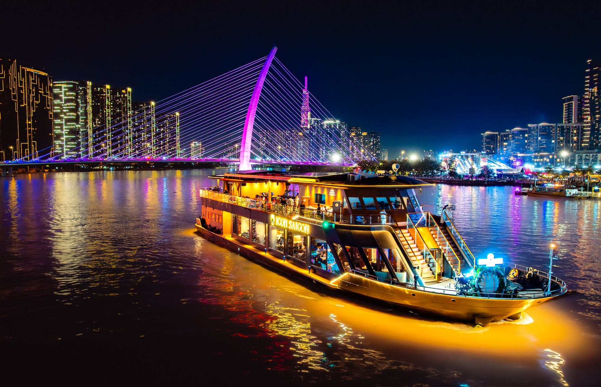 ICON Saigon - Luxury Dining Cruise in Ho Chi Minh City